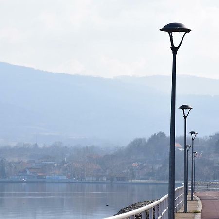 Apartments Barocco Ґолубац Екстер'єр фото