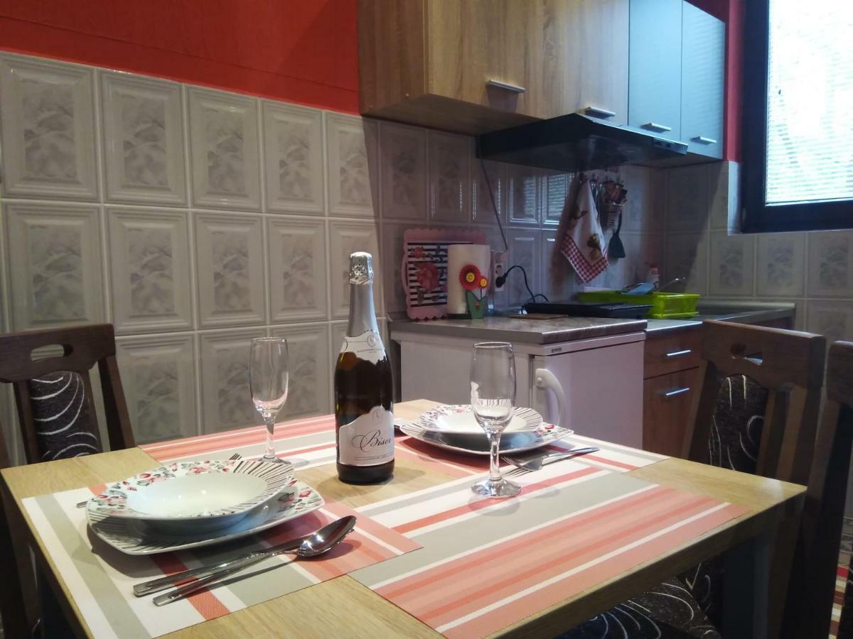 Apartments Barocco Ґолубац Екстер'єр фото
